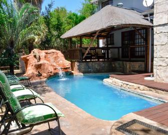Beyond The Boma Boutique Guest - Marloth Park - Piscina