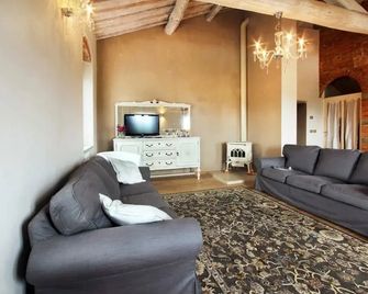 Romignano Wine Farm - Terranuova Bracciolini - Obývací pokoj