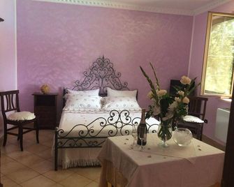 Agriturismo Vemi - Santa Sofia d'Epiro - Bedroom
