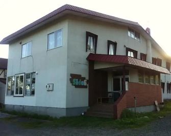 Niseko Side 6 - Niseko - Building