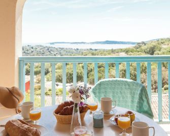 Résidence Pierre & Vacances Les Restanques du Golfe de Saint-Tropez - Grimaud - Balcony