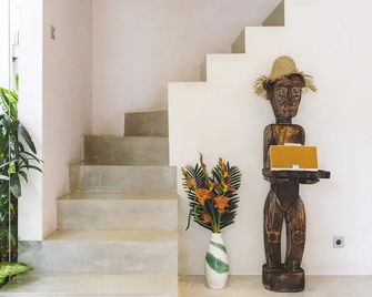 Villa Vickary Seminyak - Denpasar - Stairs
