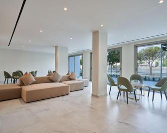 Maris Grand Waterpark Resort - Protaras - Hall