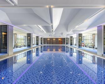 Jinling Grand Hotel Nanchang - Nam Xương - Bể bơi