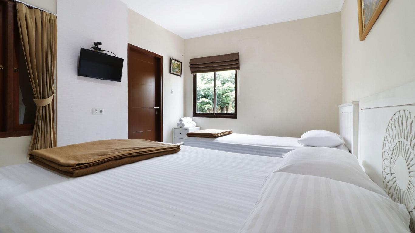 جاياجيري جيست هاوس