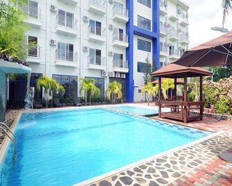 Ndn Grand Hotel - Santo Tomas - Pool