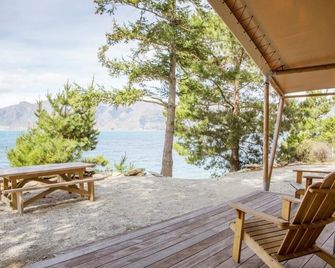 The Camp - Lake Hawea - ואנקה - פטיו