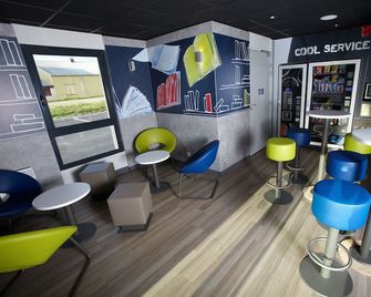 Ibis Budget Pontarlier - Pontarlier - Lounge