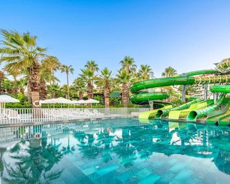 Kirman Leodikya Resort - Okurcalar - Svømmebasseng