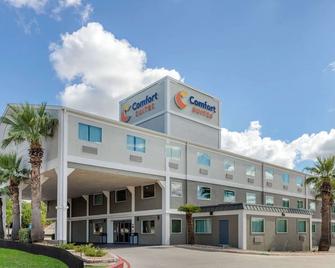 Comfort Suites San Antonio Airport North - San Antonio - Building