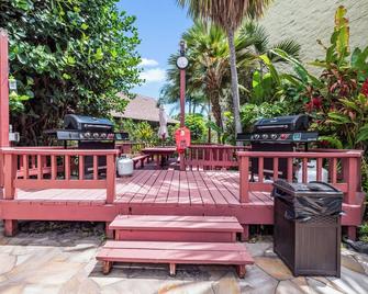 Kalanikai 118 - Highly Walkable - Kailua-Kona - Innenhof