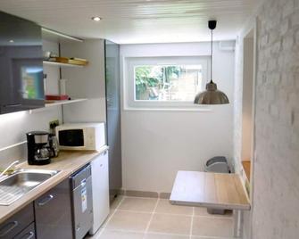 House Near A Wood In Clamart - Clamart - Cuisine