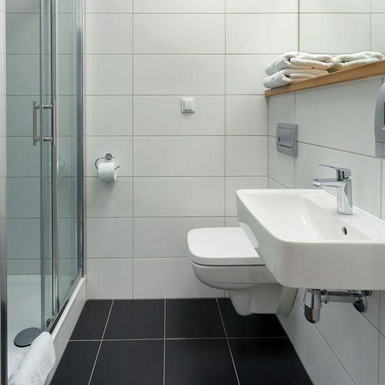 Traffic Hotel image 1