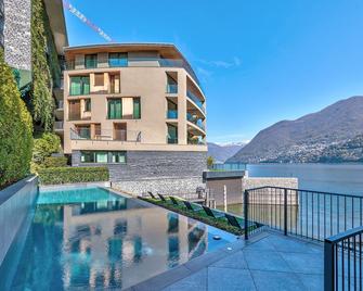 Vrbo Property - Laglio - Piscina