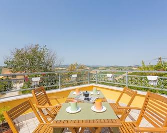 Vacation home Erika by Interhome - Ripatransone - Balcone