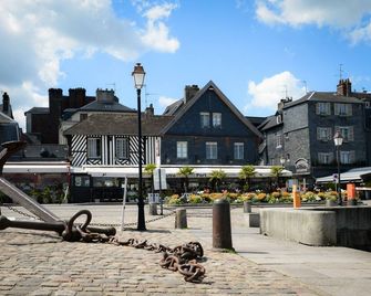 Hôtel Mercure Honfleur - הונפלואור