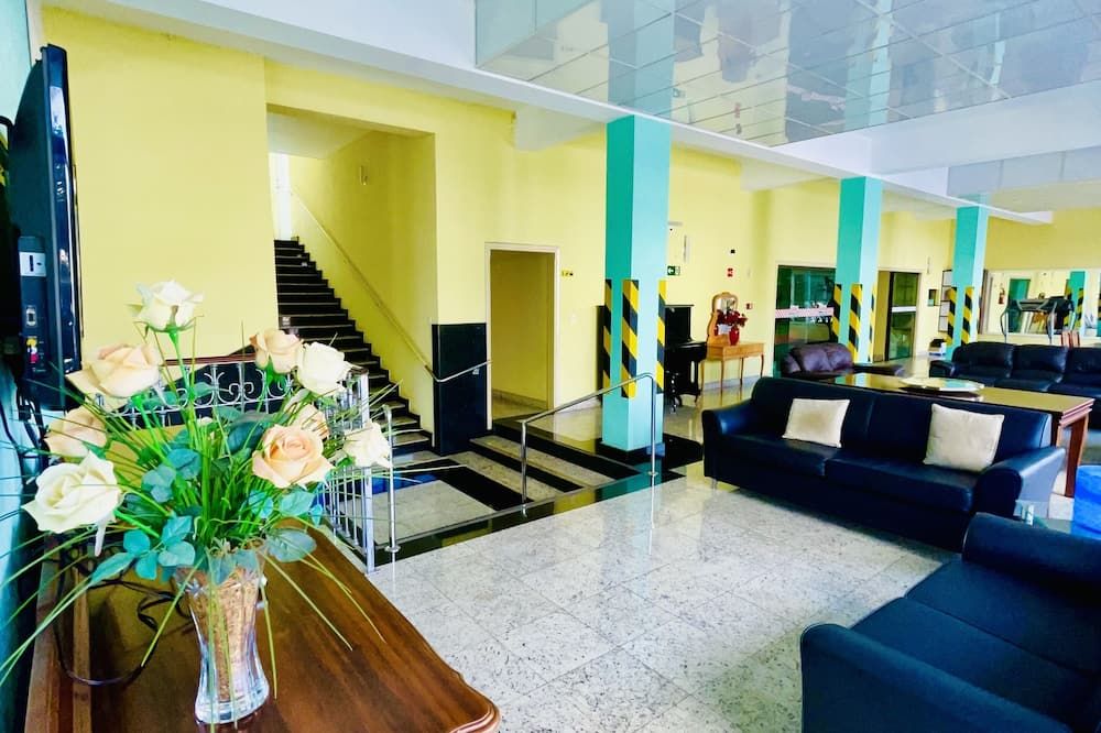 Hotel Alvorada Palace - פוקוס דה קלדס - לובי
