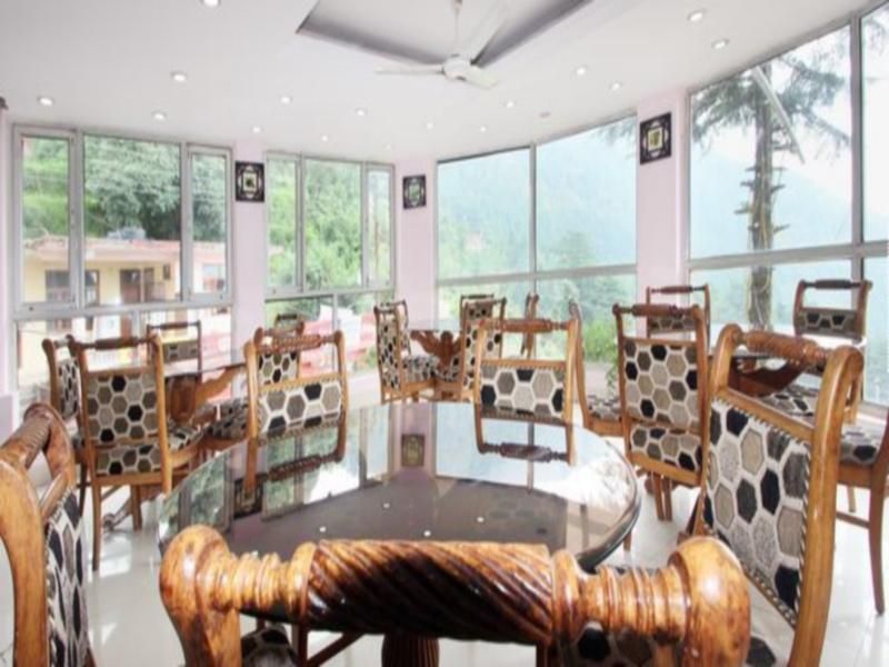 Anupam Resorts - דרמאסאלה - מסעדה