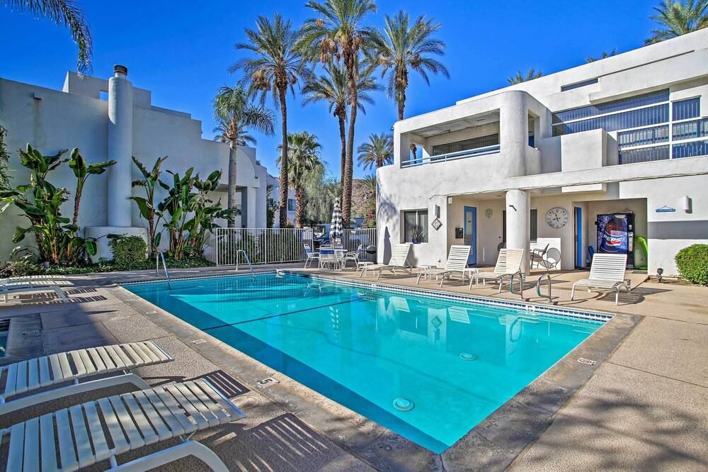 Sunny, great views, upstairs villa - Cathedral City - Piscine