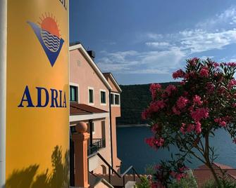 Hotel Adria - Neum - Bangunan