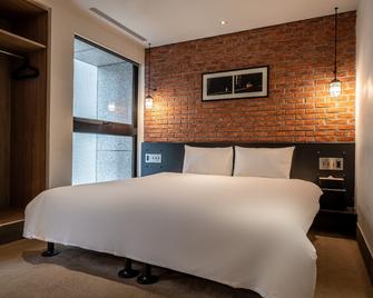 Check Inn Taipei Songjiang - Taipé - Quarto
