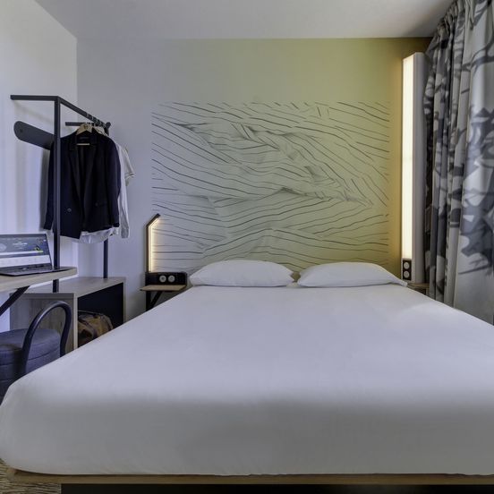 B&B HOTEL Marseille Prado Vélodrome image 1
