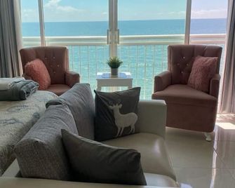 Hermoso Aparta- Estudio Frente Al Mar - Santo Domingo - Sala de estar