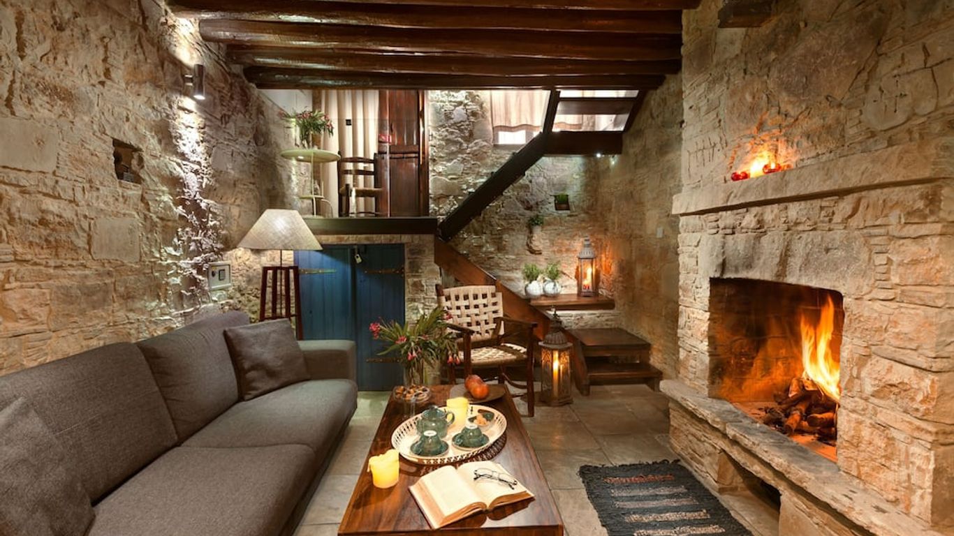 Oinoessa Traditional Boutique Guest Houses