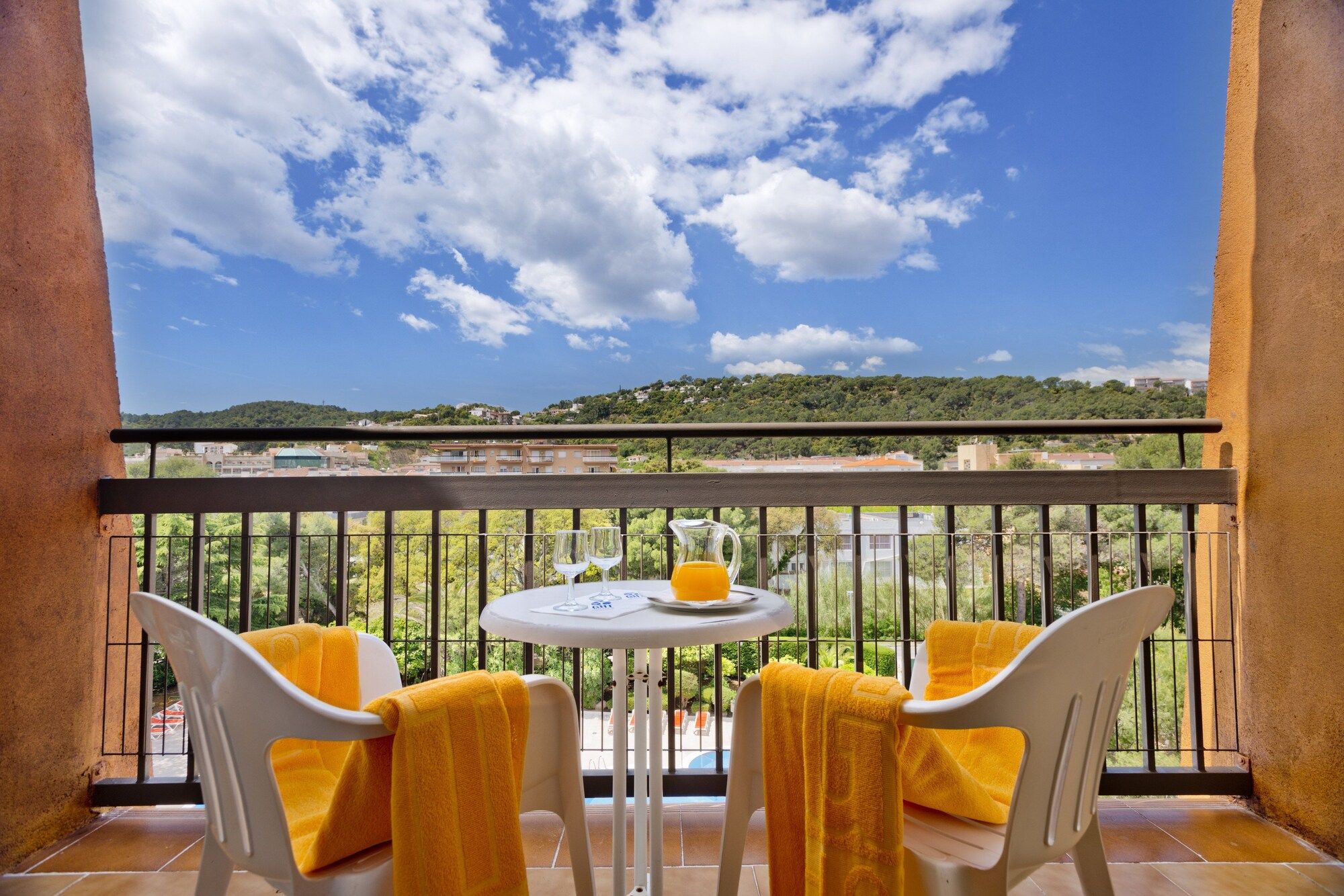 Apart-Hotel Ght Tossa Park - טוסה דה מאר - מרפסת