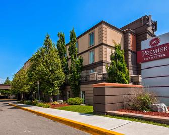 Best Western Premier Toronto Airport Carlingview Hotel - Toronto - Building