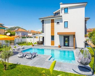Villa Exclusive Paradise 1 - Dalyan (Mugla) - Svømmebasseng
