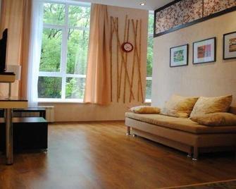 Hotel 12 Months - Novokuzneck - Soggiorno