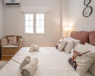 Athens Gift, only 300m from Acropolis Museum - Aten - Sovrum