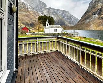 6 person holiday home in Gudvangen-By Traum - Gudvangen - Balcón
