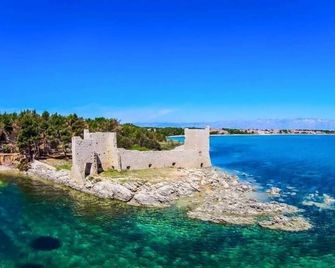 Apartment in Vir with balcony, air conditioning, WiFi, washing machine 4762-1 - Vir - Beach