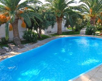 Houdis Houses - Paralio Astros - Pool