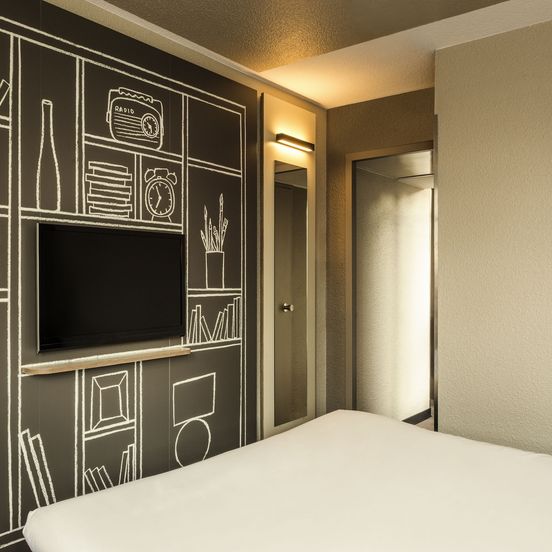 ibis Toulouse Purpan image 1