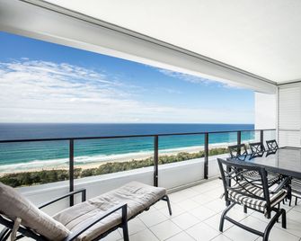 Ultra Broadbeach - Broadbeach - Balcony