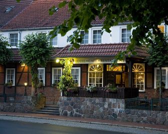 Hotel Acht Linden - Egestorf - Gebäude