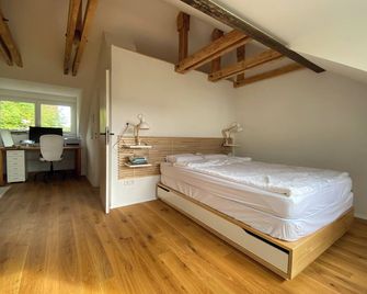 Beautiful Townhouse in Munich Laim with E-Parking - מינכן - חדר שינה