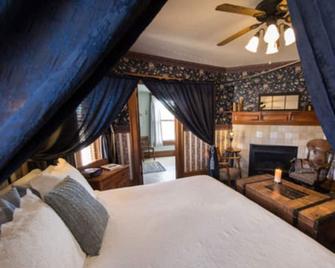 Mcconnell Inn - Green Lake - Habitación