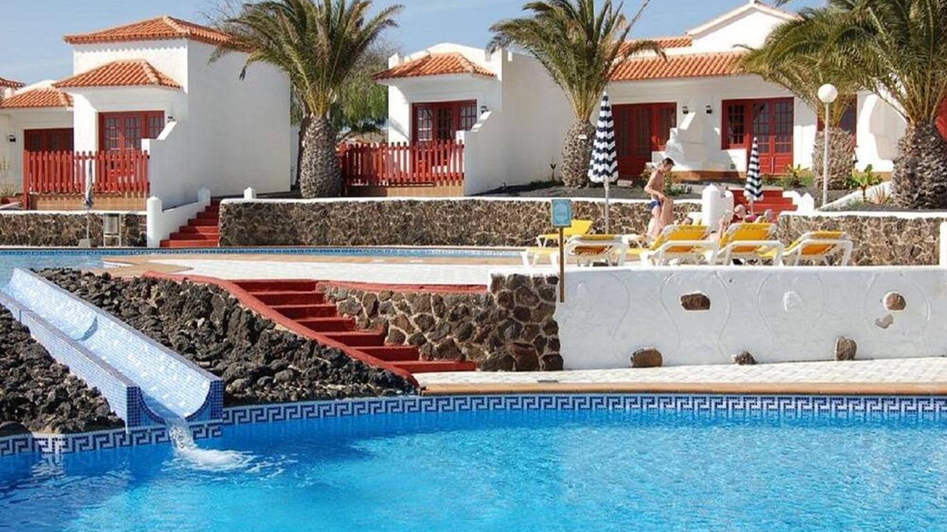 Apartamentos Castillo Beach