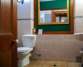 Outentique Accommodation - Oudtshoorn