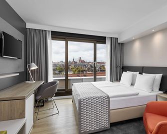Holiday Inn Munich - City Centre By IHG - Munique - Quarto