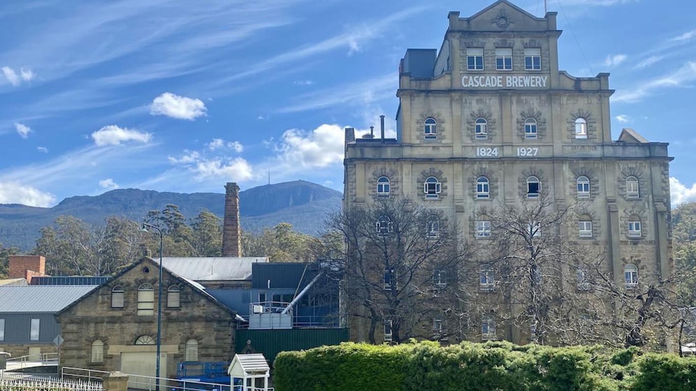The Macquarie Hobart