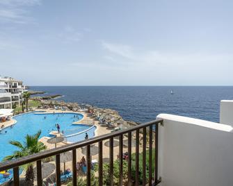 Alua Suites Las Rocas - Cala d'Or - Balcón