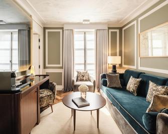 Hôtel Les Lumières - Relais & Châteaux - Versailles - Living room