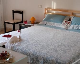 B&B La Casetta - Torre de' Passeri - Habitación