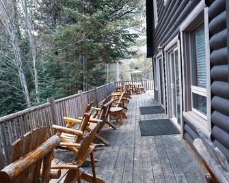 Au Sable Riverview Resort - Gaylord - Balkon