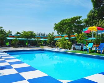 Kwanjai Resort - Khlong Khut - Piscina